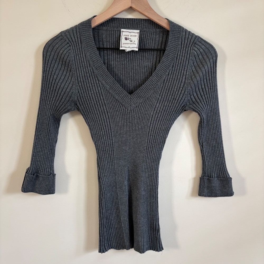 Pink Rose Womens Ribbed V-Neck Sweater Gray 3/4 Sleeve Button Cuff Size L